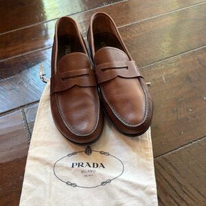 Men’s brown Prada leather loafers size 8.5